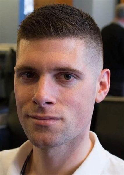 17 Coolest Buzz Cuts That Ll Get You Noticed Cool Men S Hair