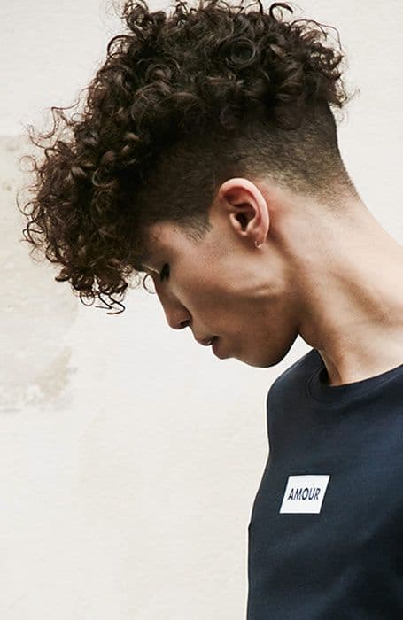 41 Curly Haircuts For Men That Ll Always Be In Style 2020