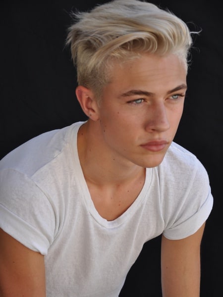 30 Sophisticated Medium Hairstyles for Teenage Guys 2020