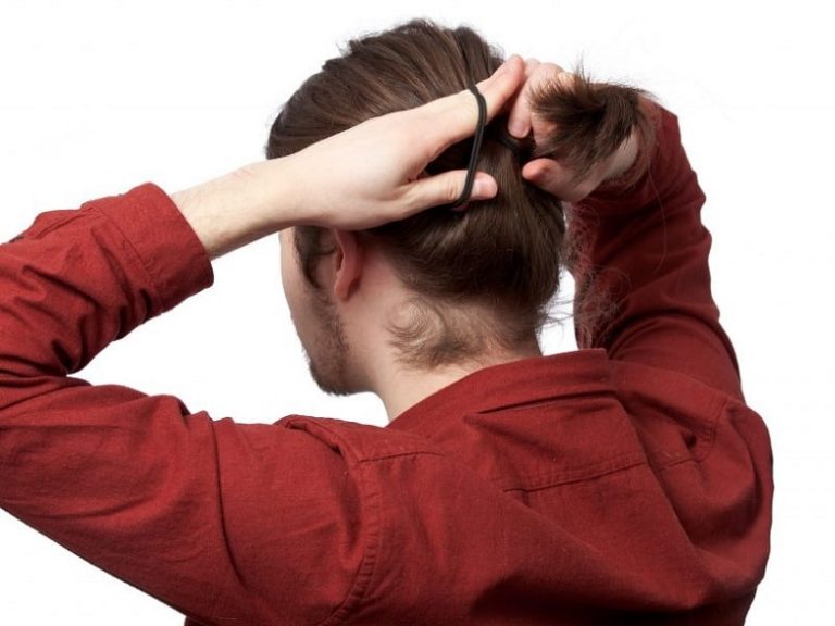 How to Tie A Man Bun 5 Styles in Trend [April. 2020]