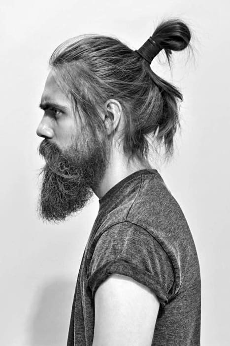 modern samurai hairstyle for men 