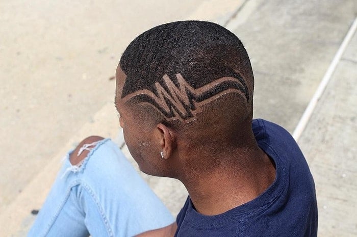 Wave Haircut with Design