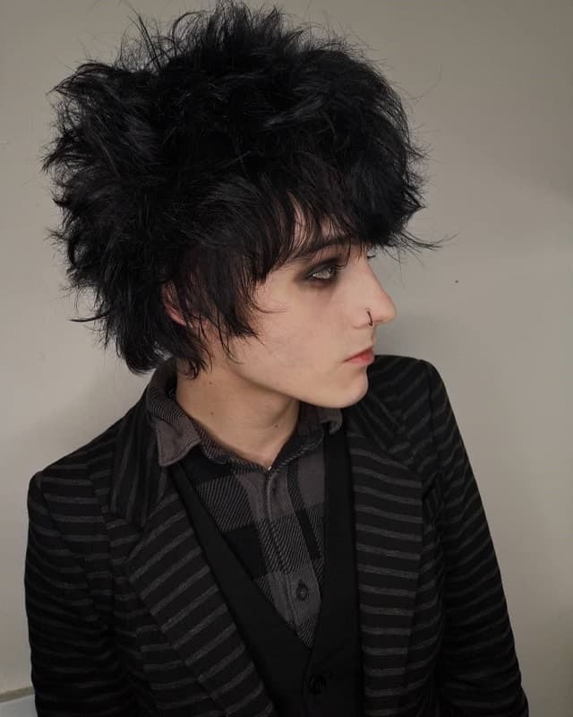 20 Best Short Emo Hairstyles for Boys & Guys (2023 Trends)