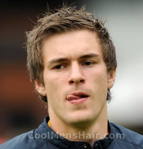 Photo of Aaron Ramsey longer style.