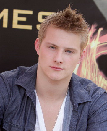 Picture of Alexander Ludwig hair.