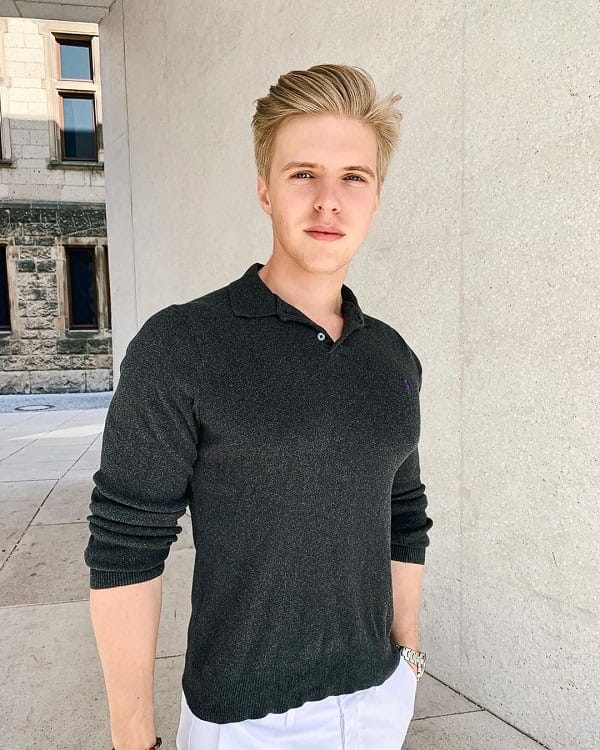 Blonde Hairstyle for Young Men