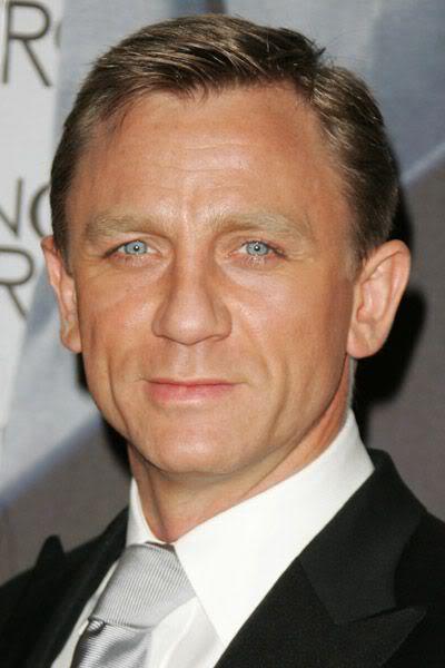 Daniel Craig Elegant Short Hairstyles – Cool Men's Hair