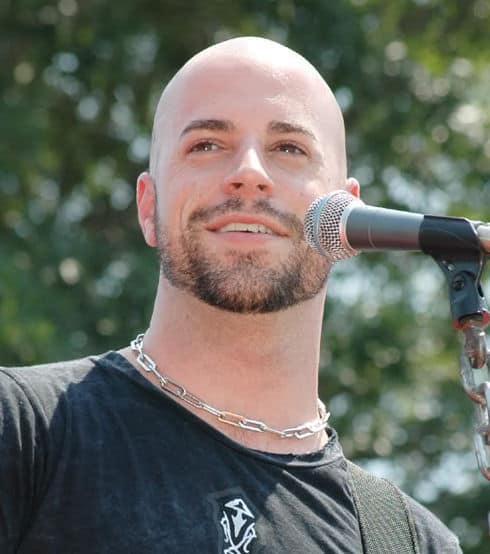 Picture of Chris Daughtry. 