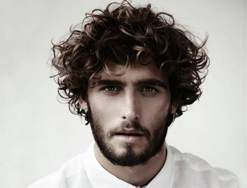 curly hairstyle for men