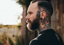 15 Unbeatable Hairstyles for Men With Big Ears