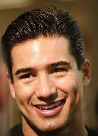 Mario Lopez short hairstyle 