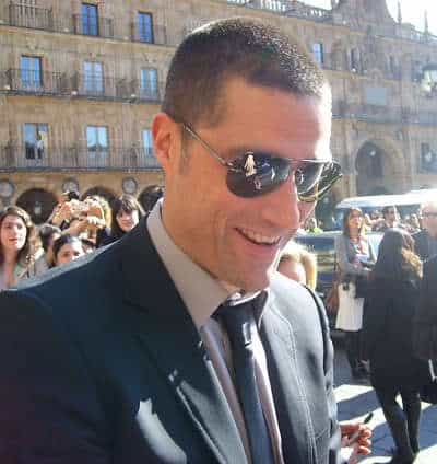 Matthew Fox Buzz cut style