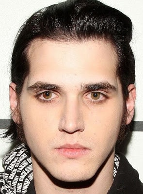 Mikey Way Hairstyles – Cool Men's Hair