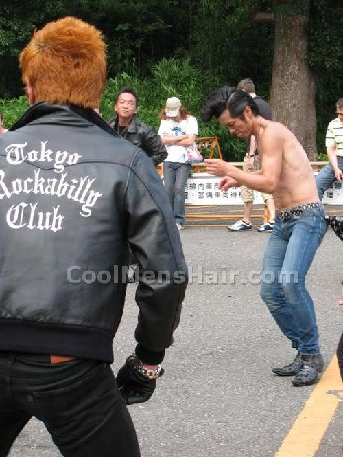 Picture of Rockabilly dancers.