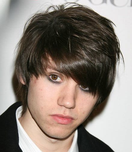 Image of Ryan Ross hair with bangs.