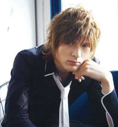 Men's hairstyle from Shirota Yuu.