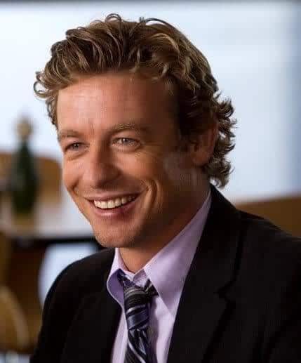 Image of Simon Baker wavy hair.