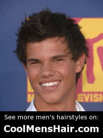 Cool messy hairstyle from Taylor Lautner