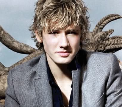 Alex Pettyfer surfer haircut