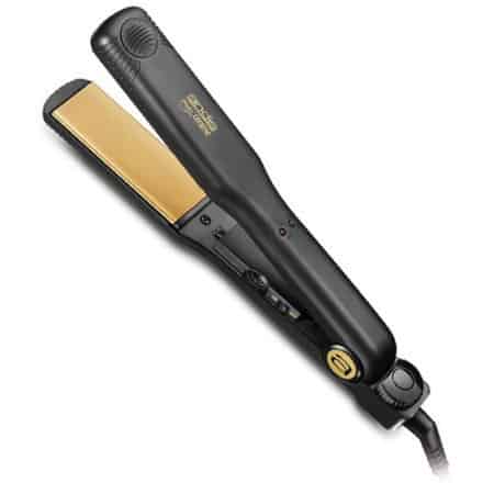 Image of Andis ceramic straightening iron.