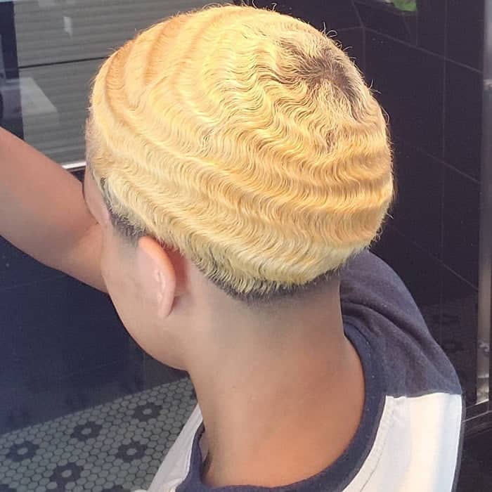 blonde hair with 360 waves