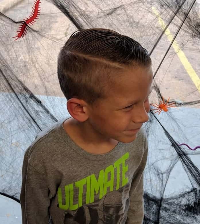 comb over undercut voor jongens