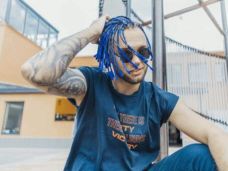 blue braids for men with short hair