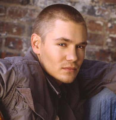 Photo of Chad Michael Murray buzz cut.