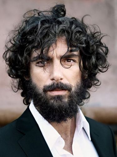 41 Curly Haircuts for Men That'll Always Be In Style [2024]