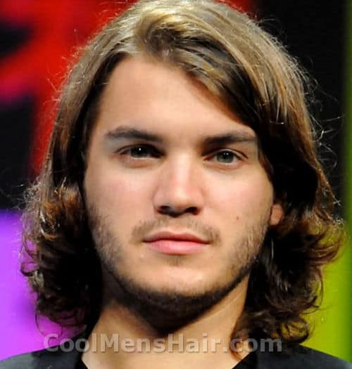 Photo of Emile Hirsch shaggy hair.