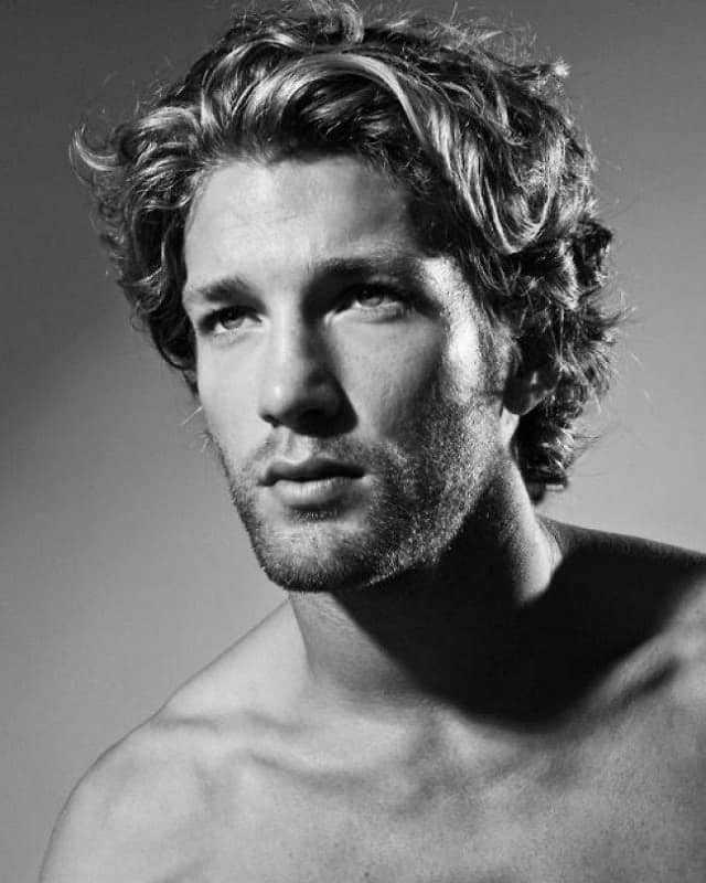 Flow Hairstyles For Men