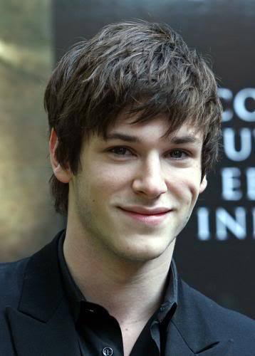 Picture of Gaspard Ulliel hairstyle.