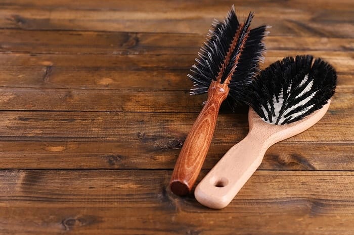 how to clean hair brushes and combs