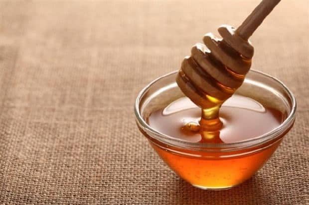using honey as hair relaxer