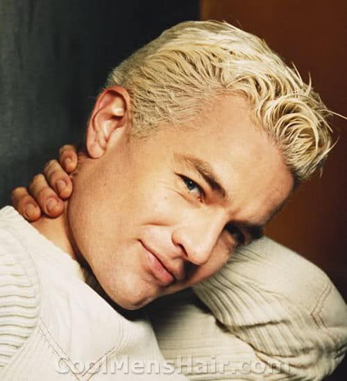 Photo of James Marsters platinum blonde hair.