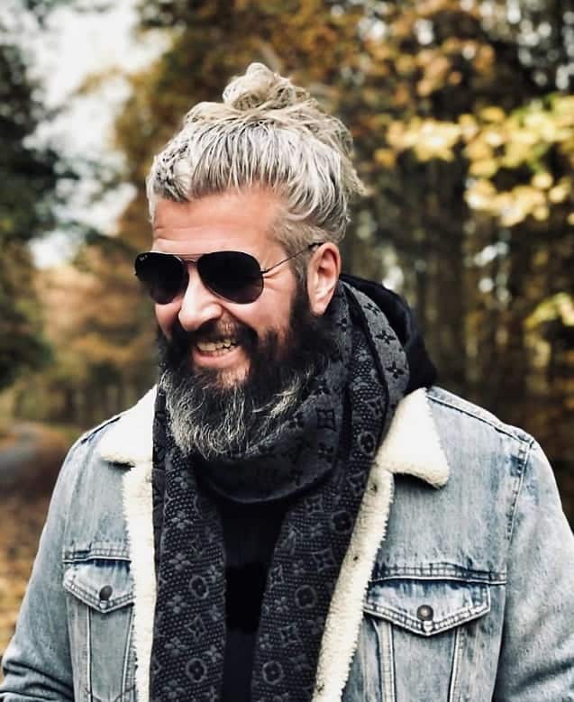 17 Unique Ways to Sport Long Hair for Older Men (2024 Guide)