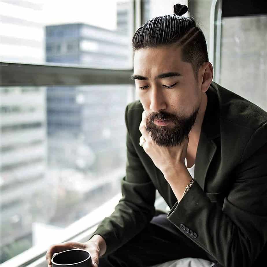 15 Unique Man Bun Hairstyles for Asian Men (2025 Trends)