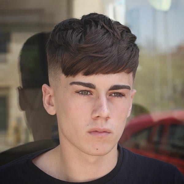 30 Sophisticated Medium Hairstyles for Teenage Guys 2023