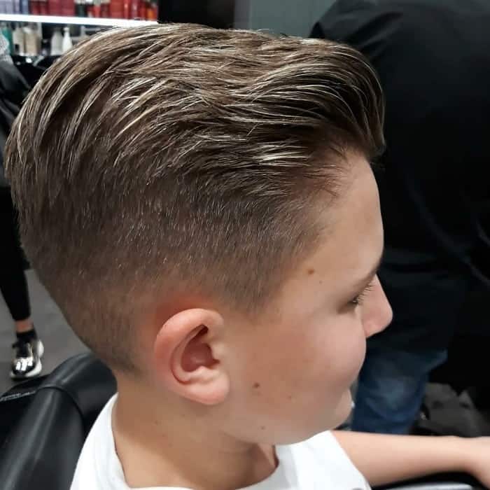 30 Sophisticated Medium Hairstyles for Teenage Guys [2019]