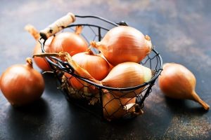 How to Use Onion For Hair Growth