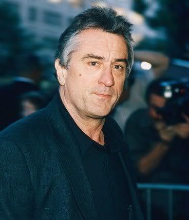 Picture of Robert De Niro hairstyle.