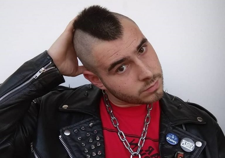 short mohawk fade