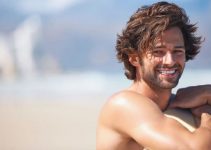 7 Coolest Surfer Hairstyles That Rock