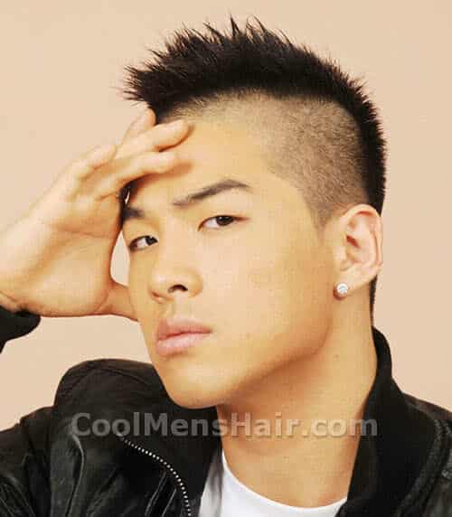 Photo of Taeyang (Dong Youngbae) Korean mohawk haircut. 