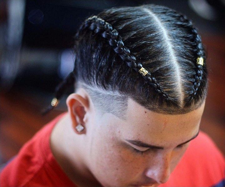 Featured image of post Low Taper Fade With Braids / It may be because of the reasons that many celebrities select this style to go with the low fade with a beard is a complete hairstyle.