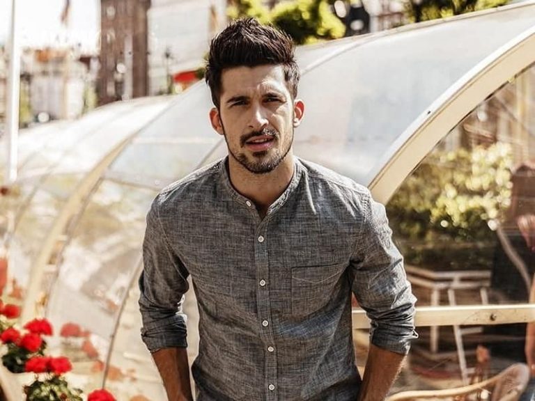 textured quiff for men