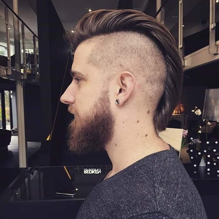 viking hairstyle with mohawk